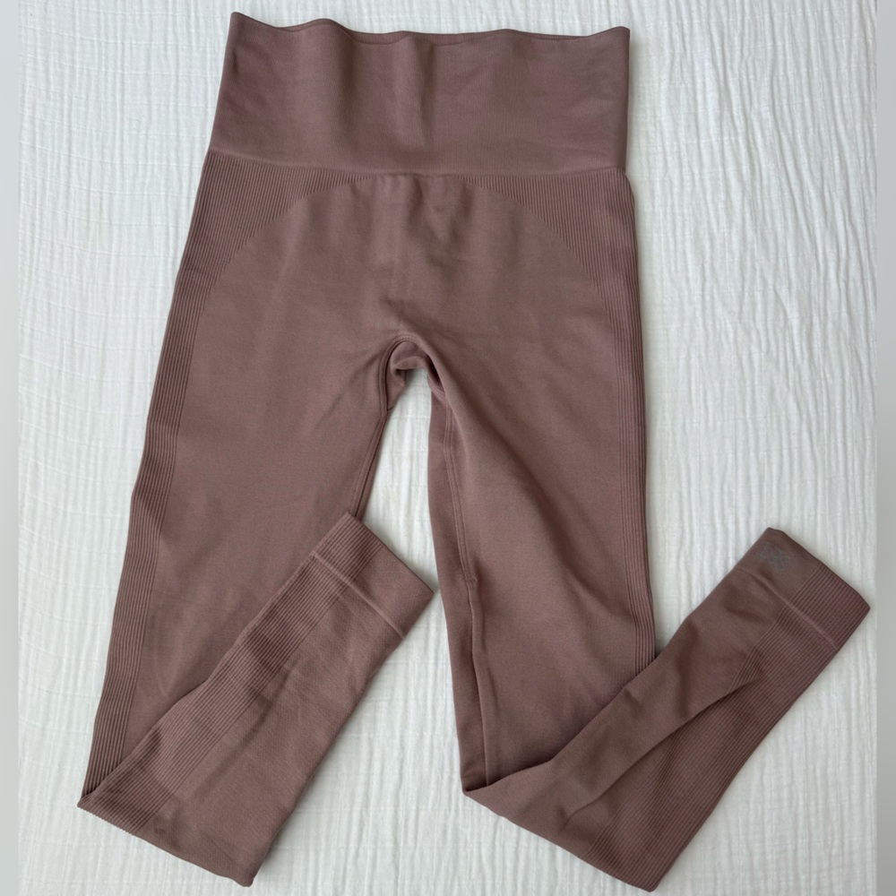 SET Active Leggings in Bloom size Small
